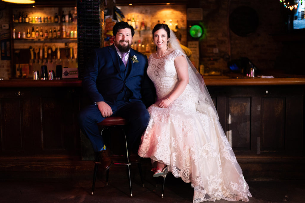 wedding couple photos in downtown Wilmington, NC